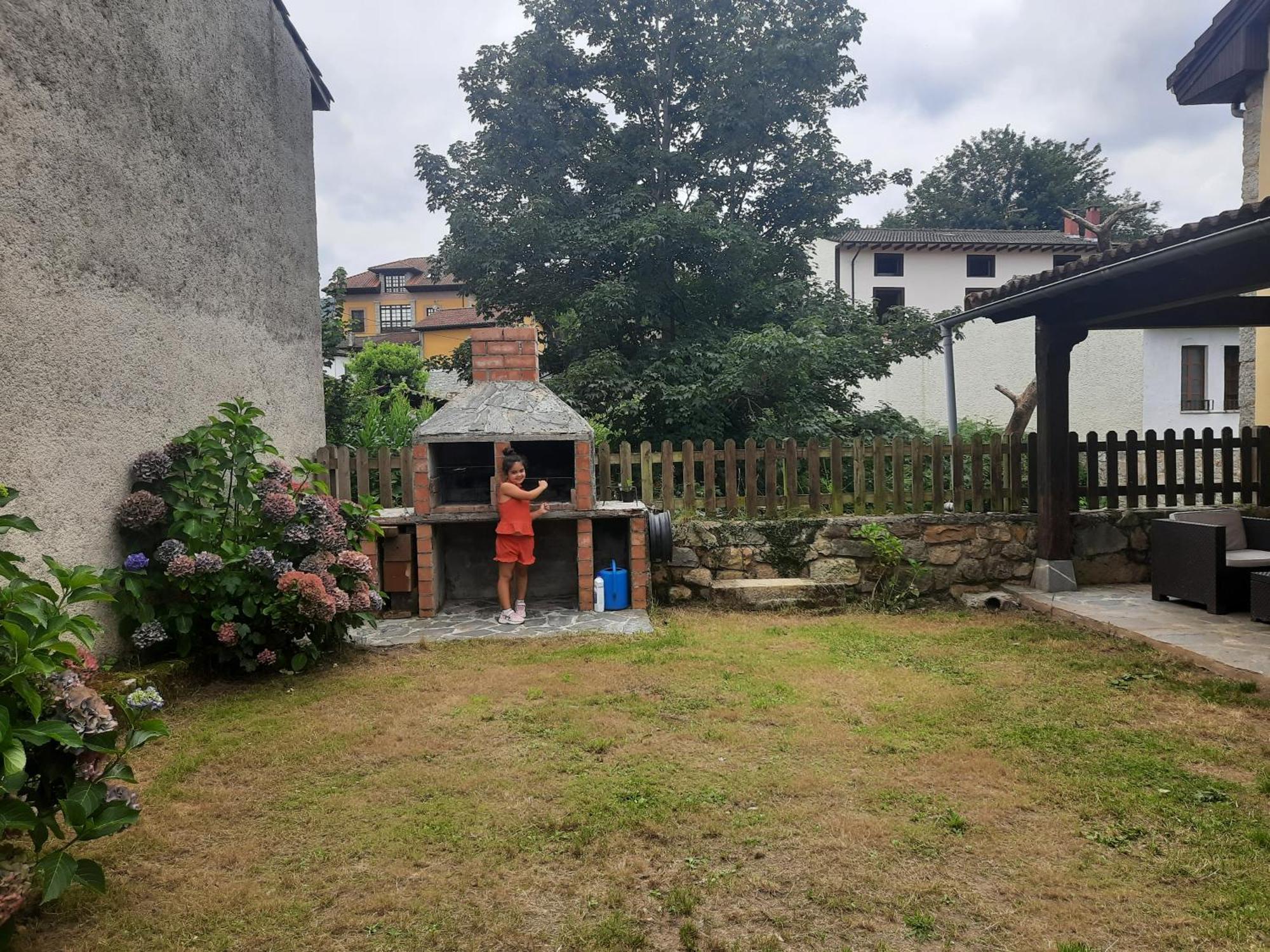 Apartamentos Rurales La Candaliega Onís Eksteriør bilde