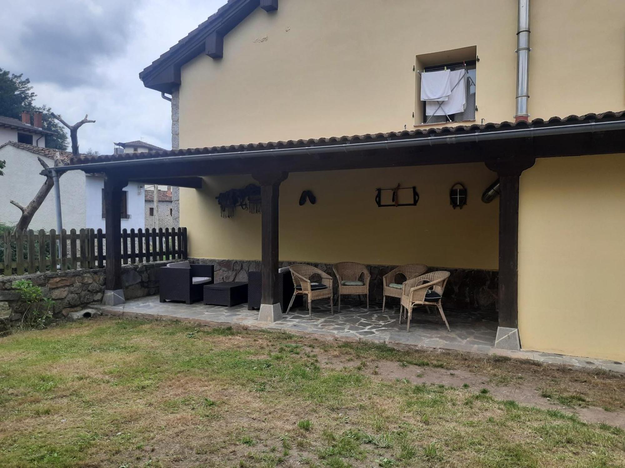 Apartamentos Rurales La Candaliega Onís Eksteriør bilde